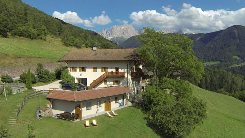 Ferienwohnung Unterwegerhof Tiers am Rosengarten Exterior foto